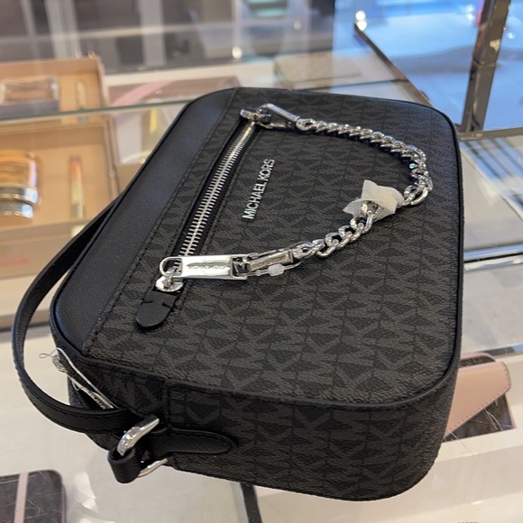 Michael Kors Jet Set Item Large East West Zip Chain MK Signature Crossbody Bag - Picture 6 of 16